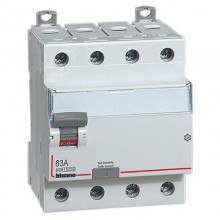 Bticino Fehlerstrom-Schutzschalter 4-polig 63A 500mA AC Typ 4 Module G745AC63