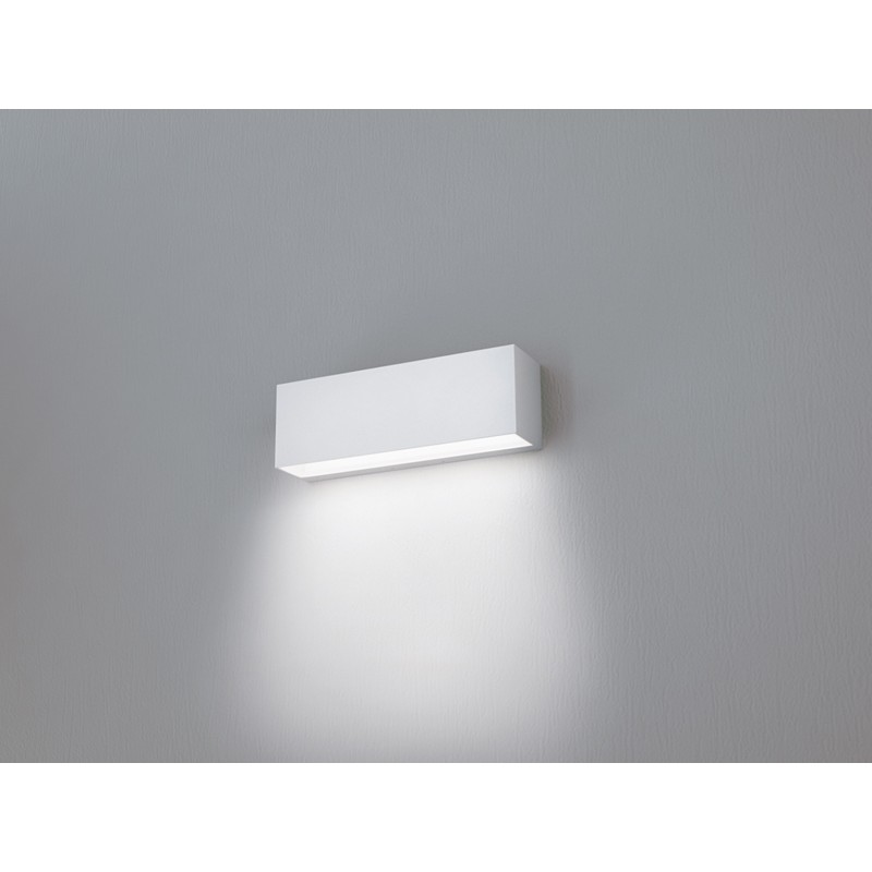 LED-Leuchter für Wandinstallation mit uni- direktionalem Strahl 2250 lumen IP65 BA30/1A/3K/W